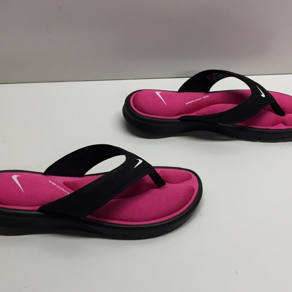 womens nike ultra comfort flip flops